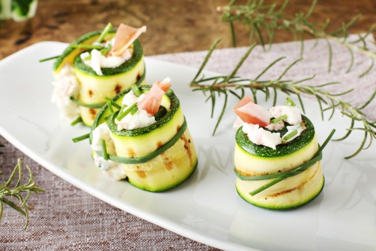 Canapés de calabacín