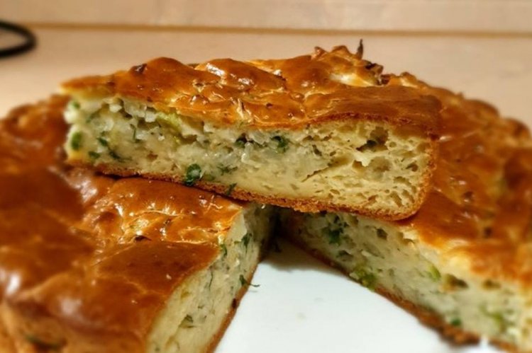 Pastel de col con crema agria
