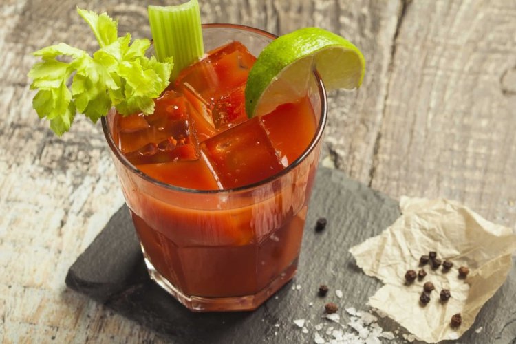 Non-alcoholic Bloody Mary with Tabasco and Lemon Juice