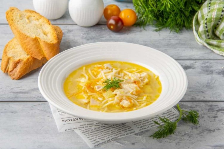 Smoked Chicken and Vermicelli Soup
