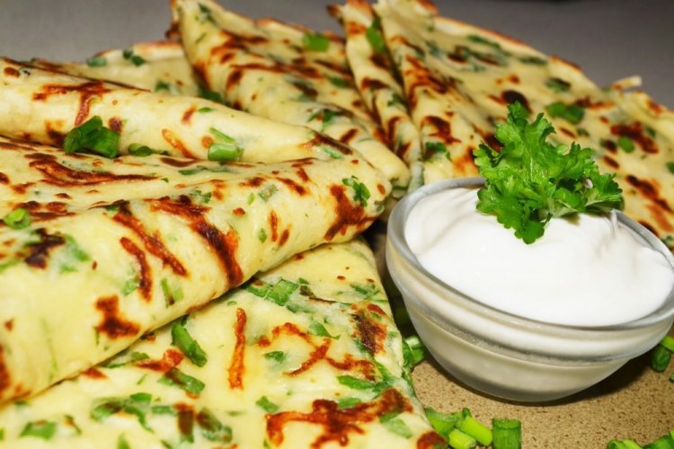 Rice Flour Pancakes with Cheese and Herbs