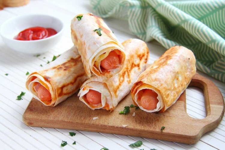 Lavash with Sausages and Cheese in the Oven