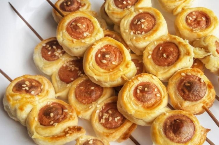 Sausage and Cheese Rounds in the Oven