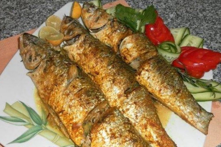 Baked Mullet with Paprika and Lime