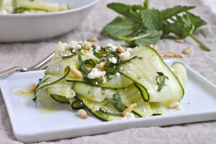 Ensalada dietética de calabacín