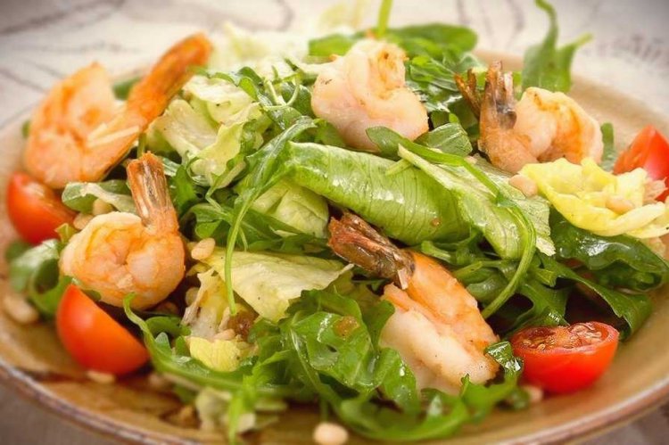 Zucchini and Shrimp Salad