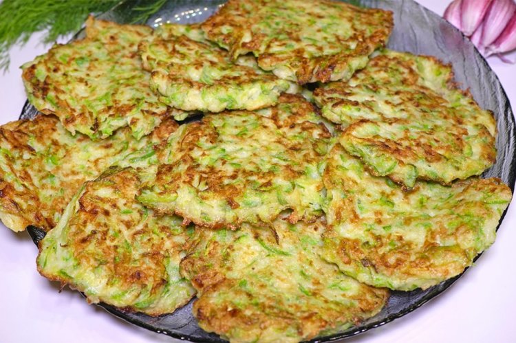 Tortitas de calabacín con sémola