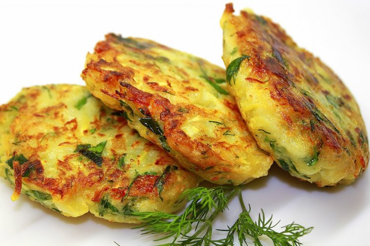 Baked Zucchini Fritters with Cheese