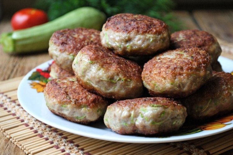 Zucchini and Minced Meat Fritters