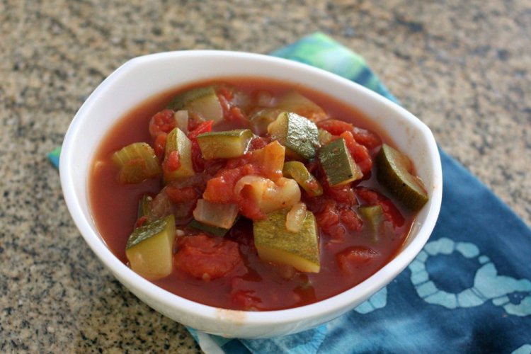 Zucchini Soup with Tomatoes