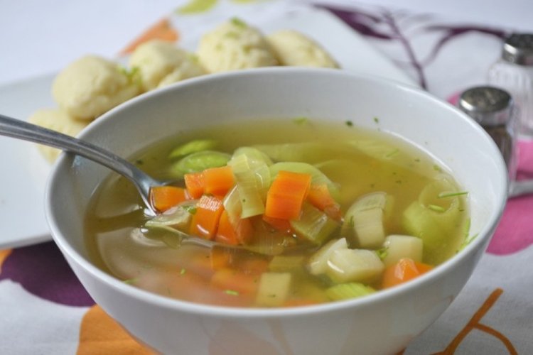 Zucchini Soup in a Multicooker