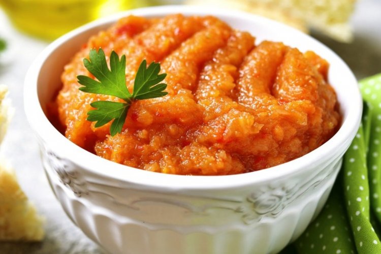 Zucchini Caviar with Carrots, Hot Pepper, and Mayonnaise