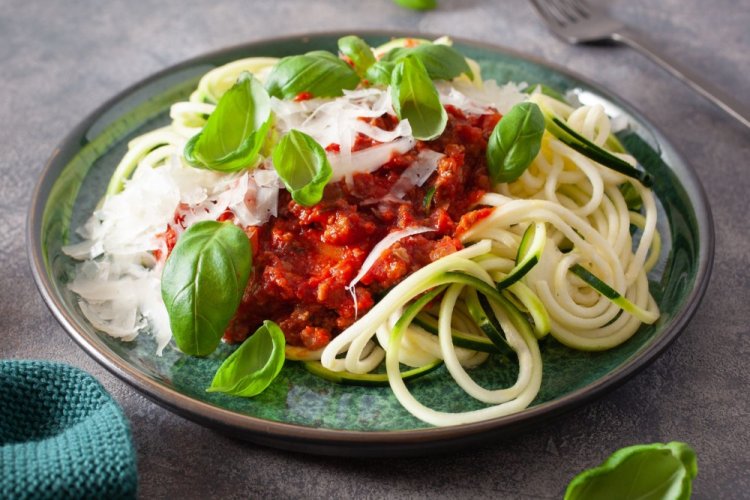 Zucchini Spaghetti with Ground Meat