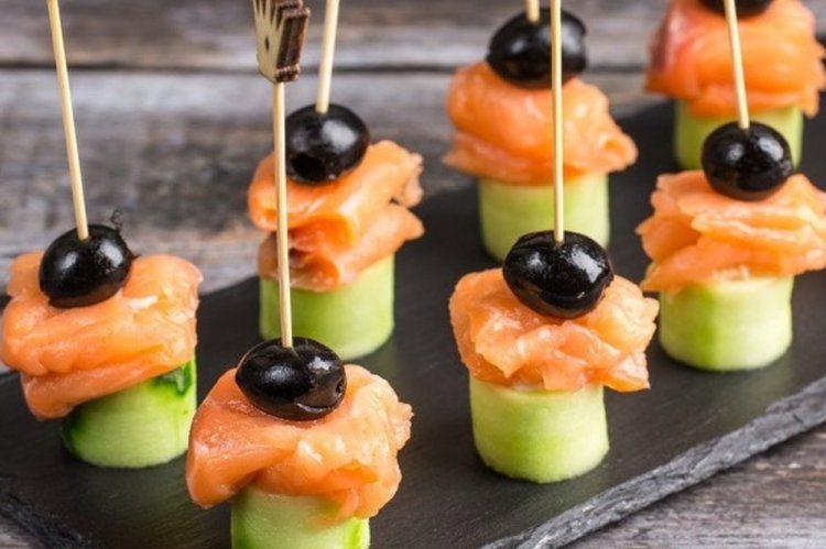 Cucumber Canapés with Salmon and Olives