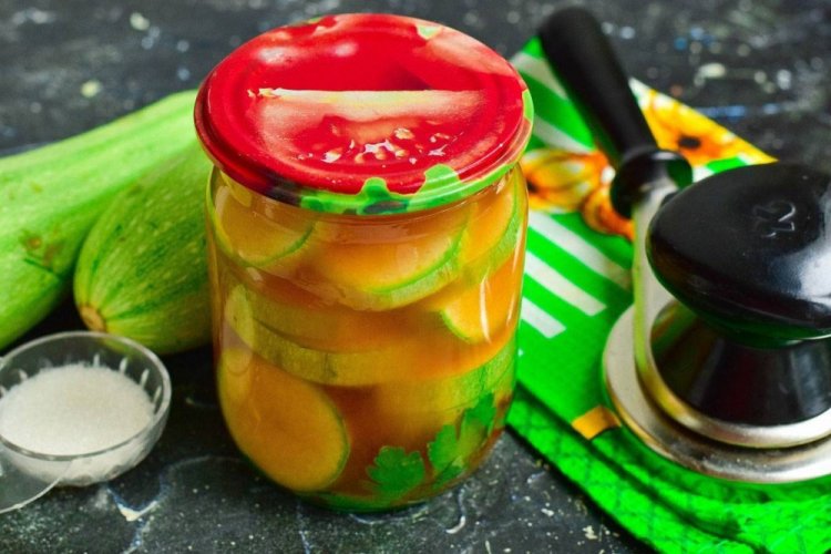Calabacines en rodajas con kétchup de chile
