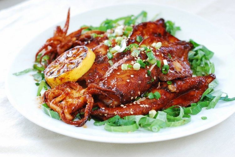 Grilled Squid in Honey-Mustard Sauce