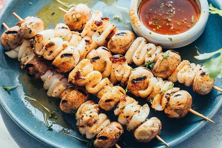 Grilled Squid with Mushrooms