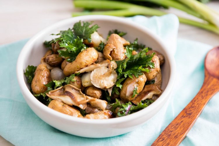 Fried Suillus Mushrooms with Herbs