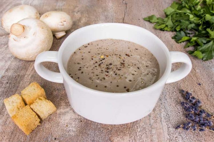 Cream of Roasted Mushroom Soup