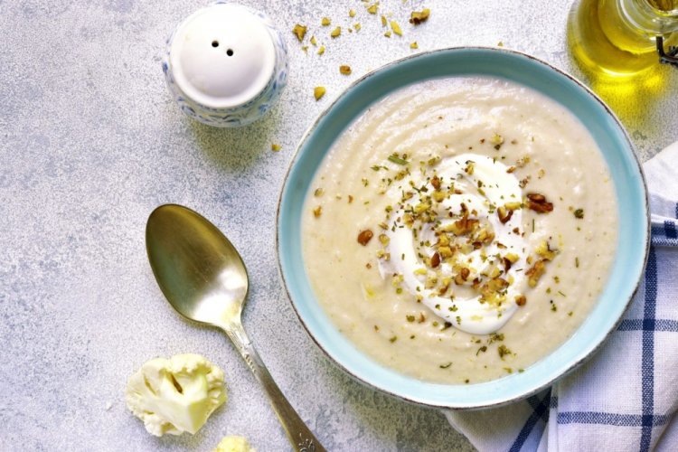 Cream of Mushroom and Cauliflower Soup