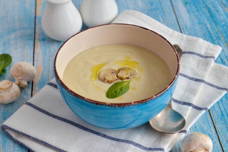 Cream of Mushroom Soup with Cream Cheese