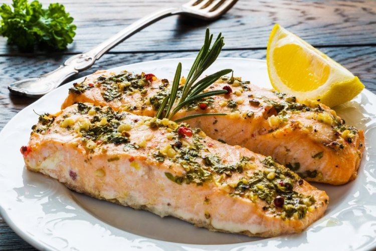 Salmon Steaks with Herbs and Garlic in the Oven