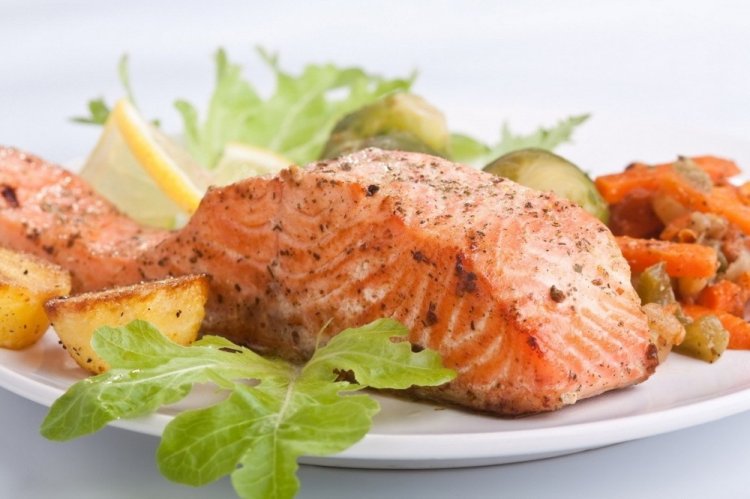 Salmon Steak in a Roasting Bag