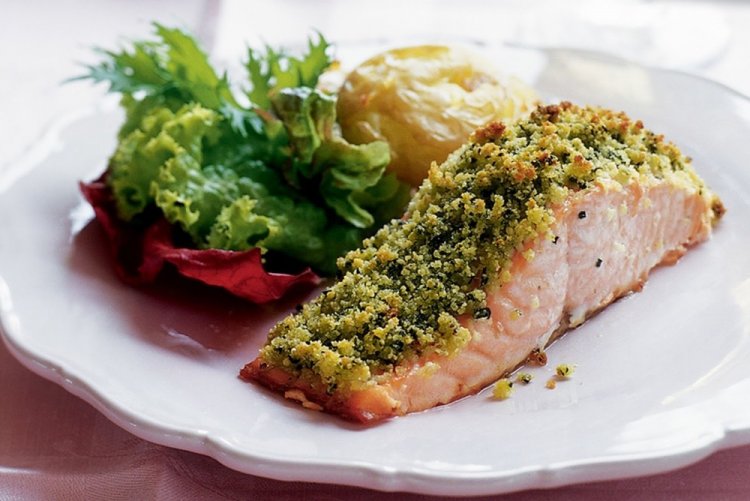 Salmon Steaks with Herbs and Nuts in the Oven
