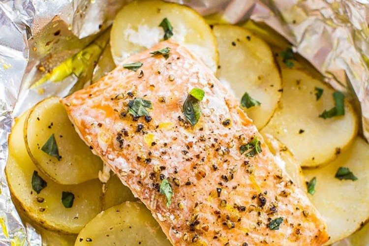 Baked Salmon Steaks with Potatoes