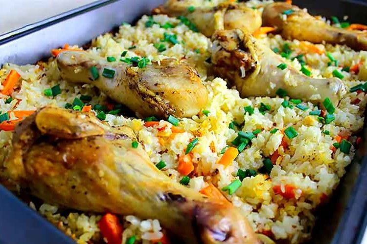Chicken Drumsticks with Rice and Zucchini in the Oven
