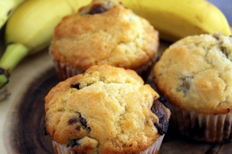 Muffins de plátano y requesón