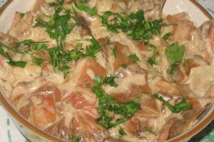 Saffron Milk Caps in Sour Cream