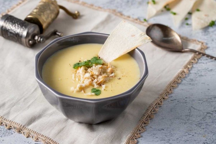 Cheese Cream Soup with Celery Root