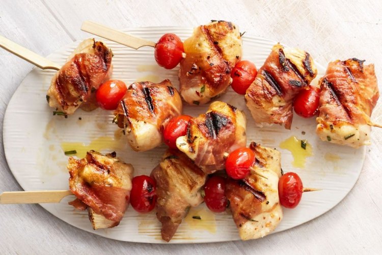 Grilled Chicken Breast with Bacon and Cherry Tomatoes