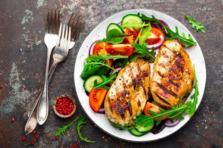 Grilled Chicken Breast Marinated in Apple Juice