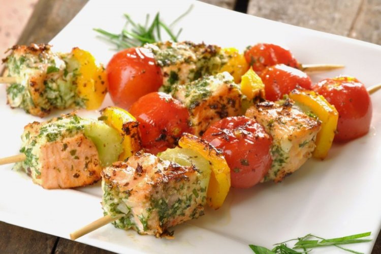 Salmon Shashlik with Vegetables
