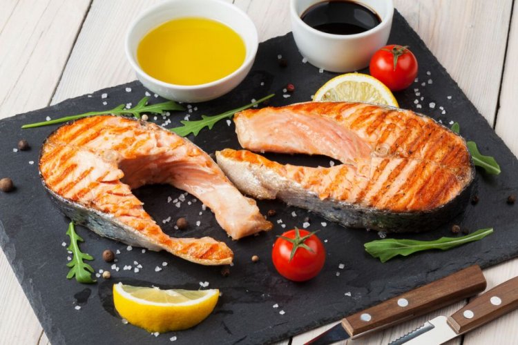 Grilled Salmon Marinated with Honey and Soy Sauce
