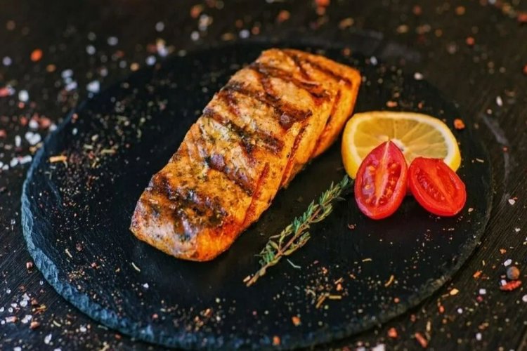 Grilled Salmon in Sweet and Sour Marinade