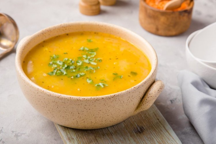 Sopa crema de lentejas con coliflor