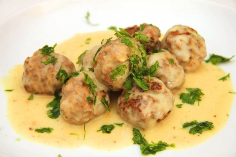 Rabbit Meatballs in Cream Sauce