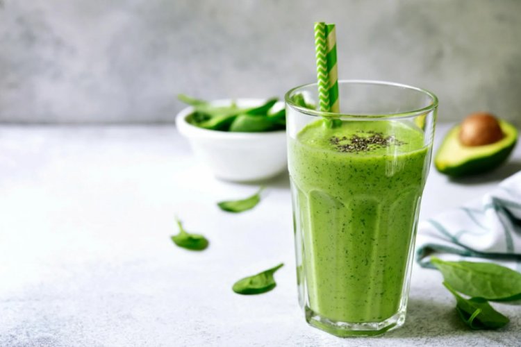 Spinach Smoothie with Rice Milk