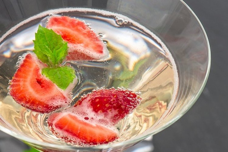 Strawberry Martini with Champagne