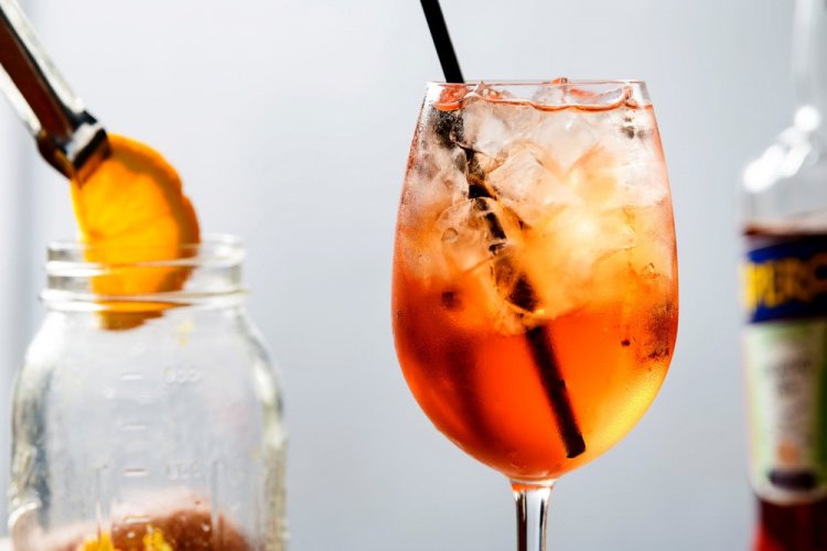 Aperol with Champagne