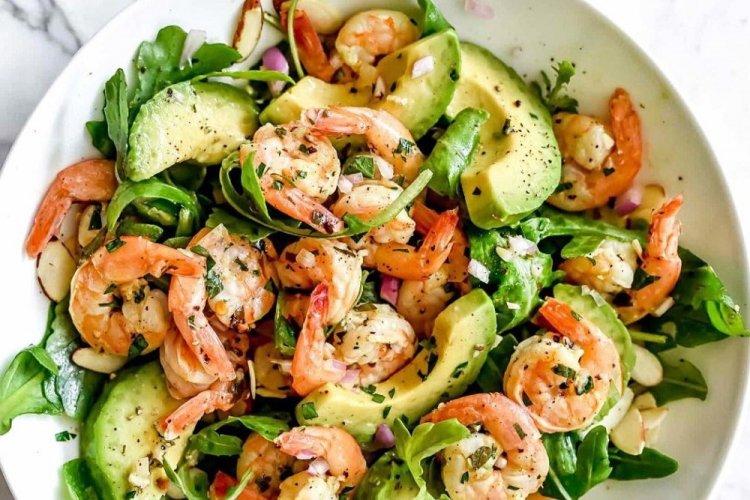 Healthy Shrimp and Avocado Salad
