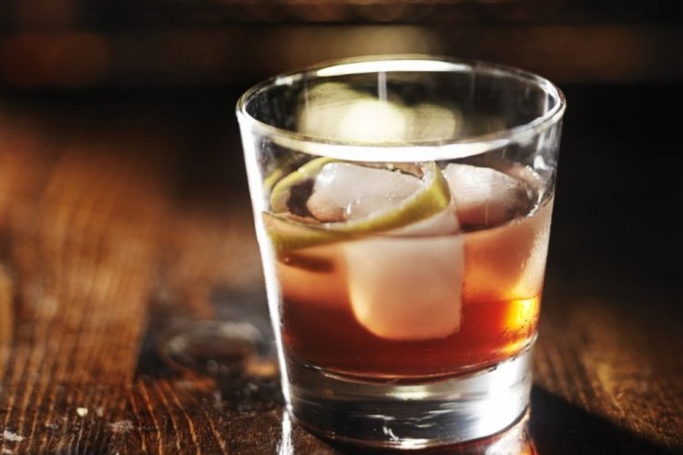 Absinthe and Whiskey Cocktail