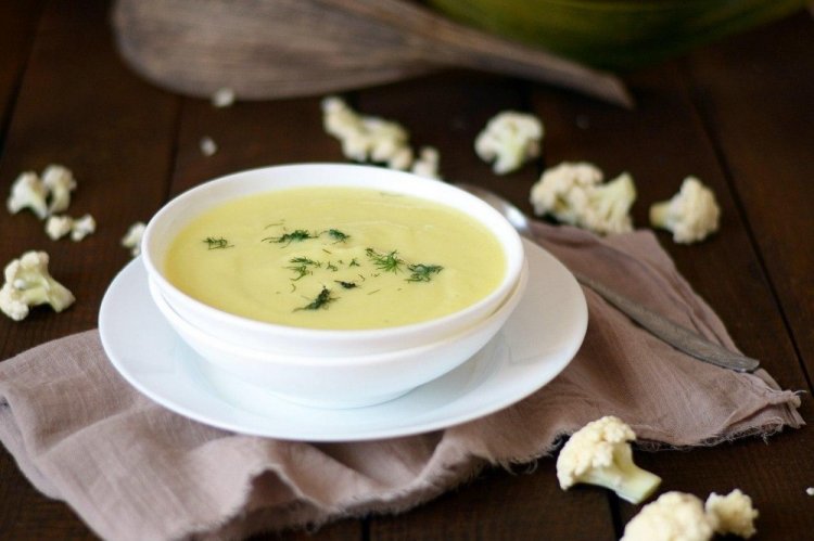 Crema de coliflor con leche de avena