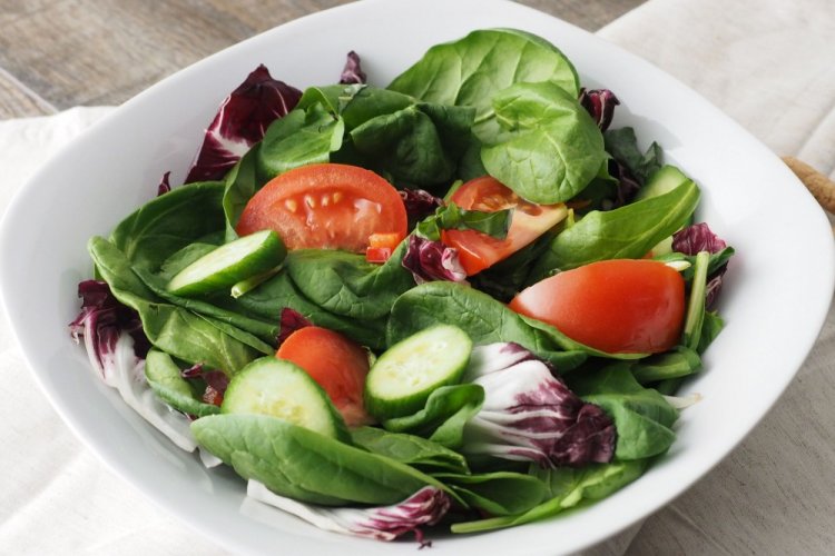 Spinach and Parmesan Salad