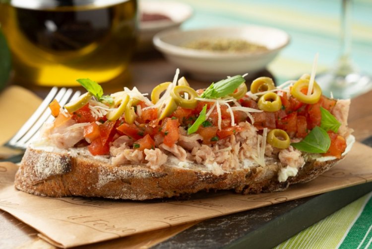 Italian Tuna Bruschetta