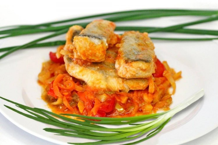 Pan-Fried Pollock Fillet with Zucchini