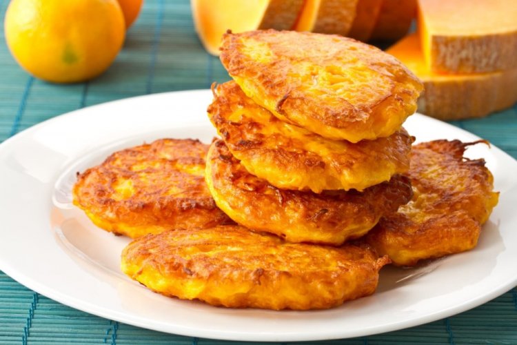 Low-Calorie Pumpkin Pancakes